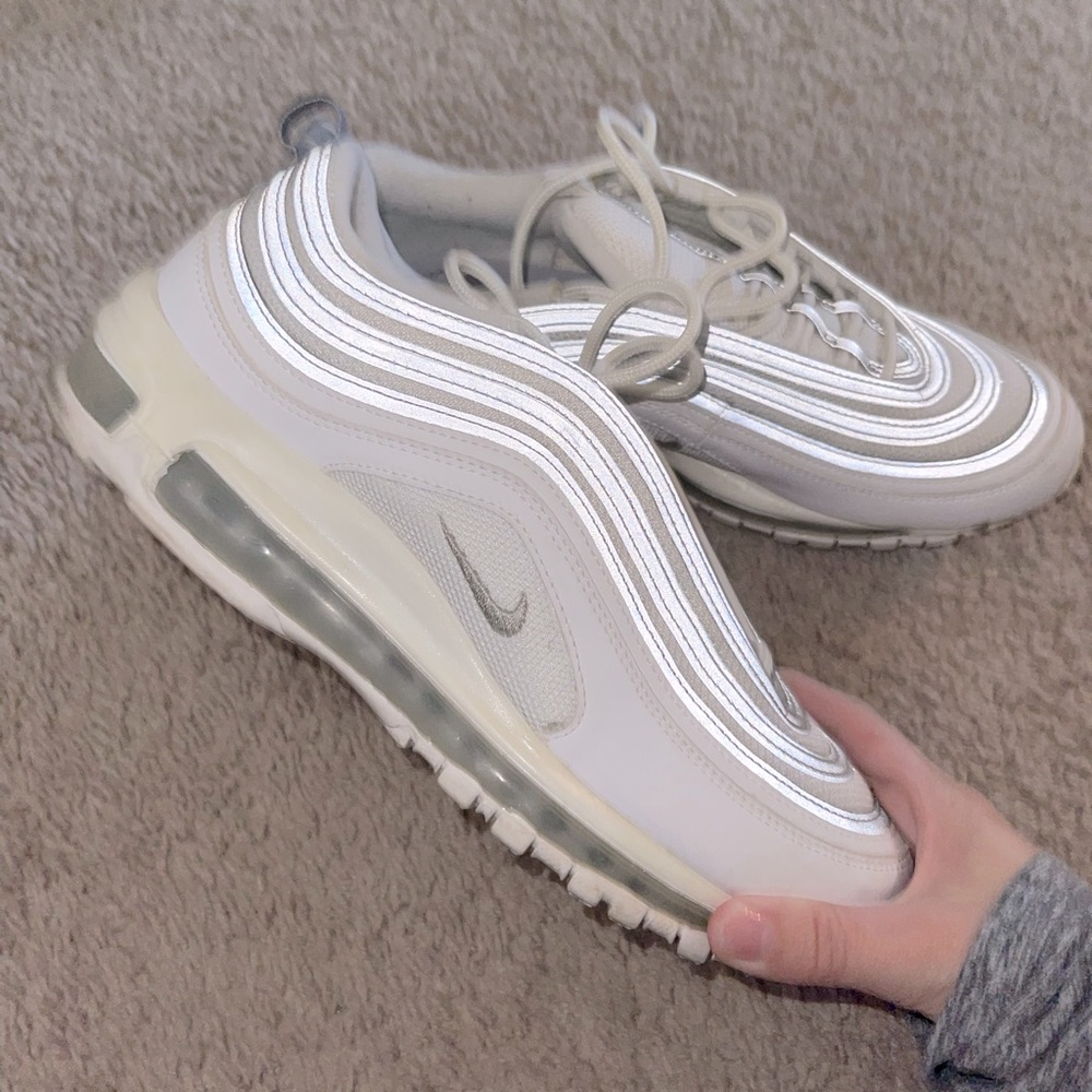 Nike air maxs